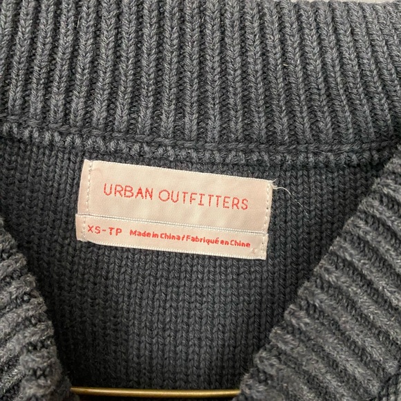 Women's Gray Sweater - Picture 2 of 3